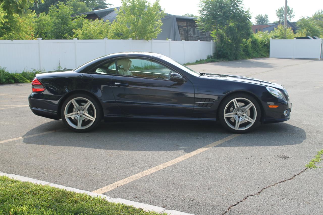 Mercedes-Benz SL-Class SL550 2009