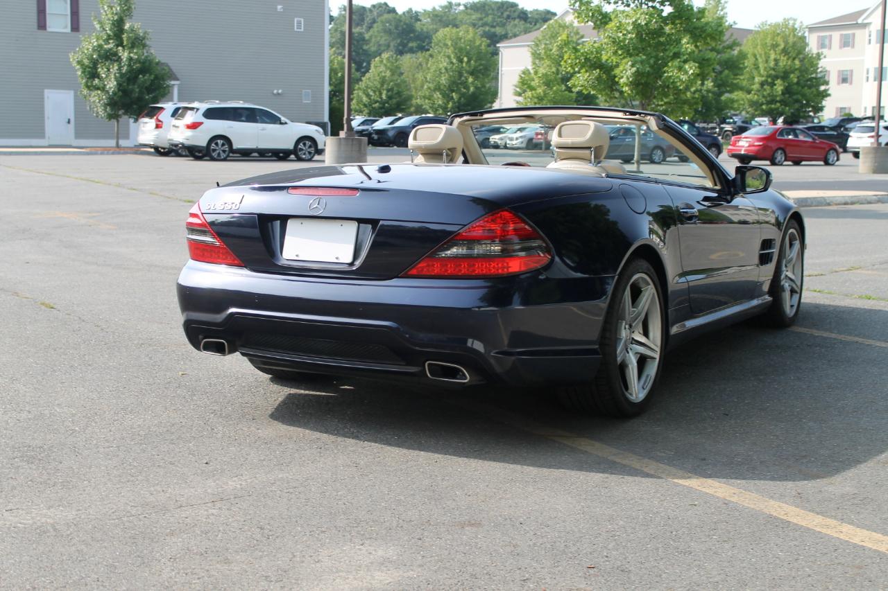 Mercedes-Benz SL-Class SL550 2009