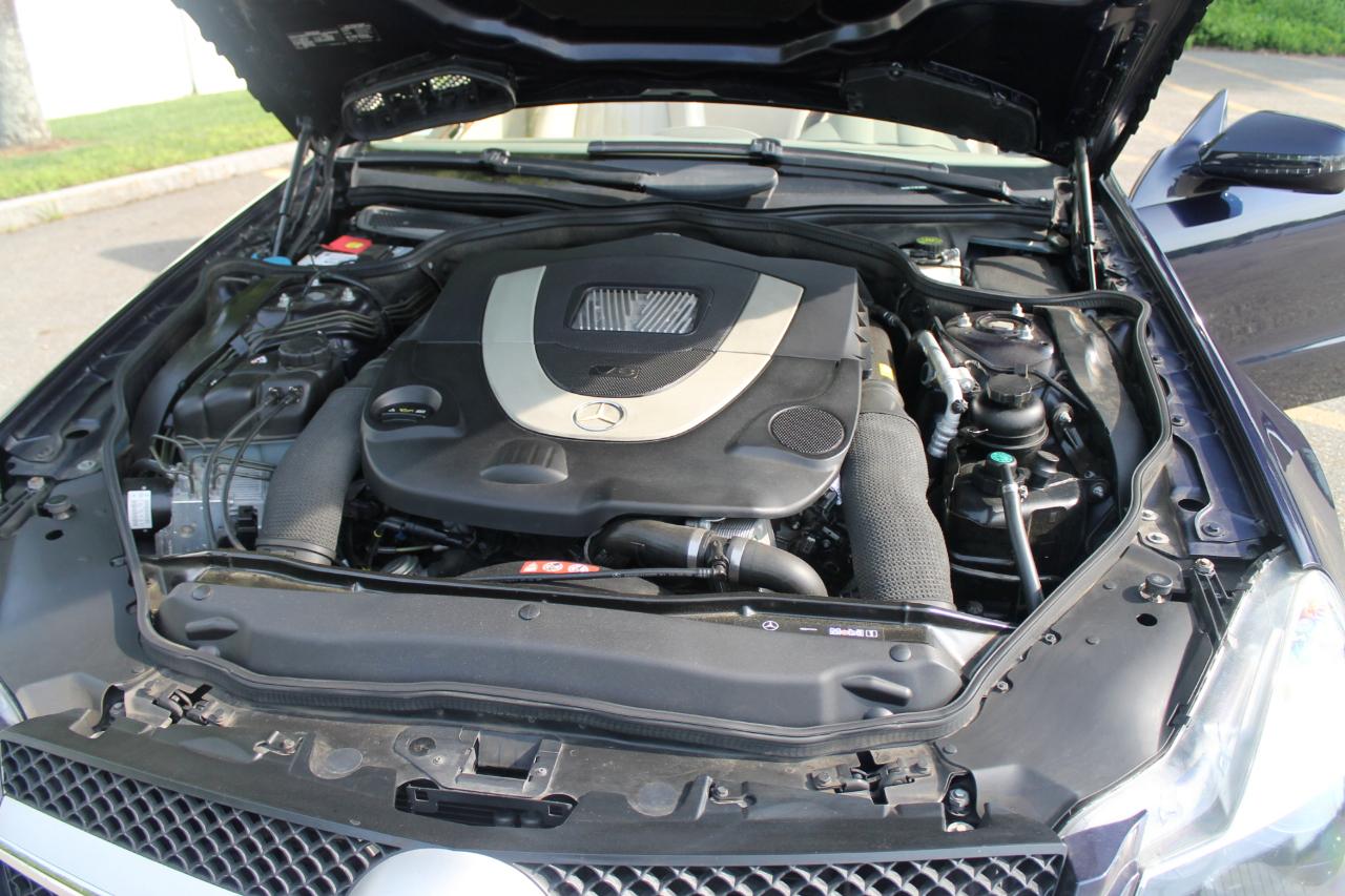 Mercedes-Benz SL-Class SL550 2009