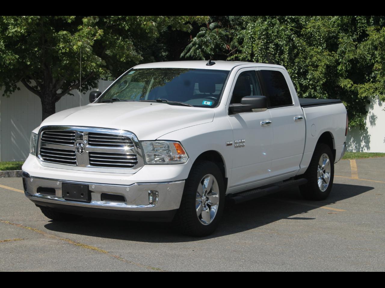 RAM 1500 SLT Crew Cab SWB 4WD 2016
