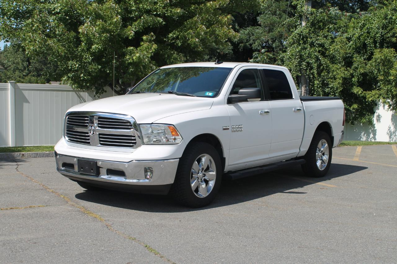 RAM 1500 SLT Crew Cab SWB 4WD 2016