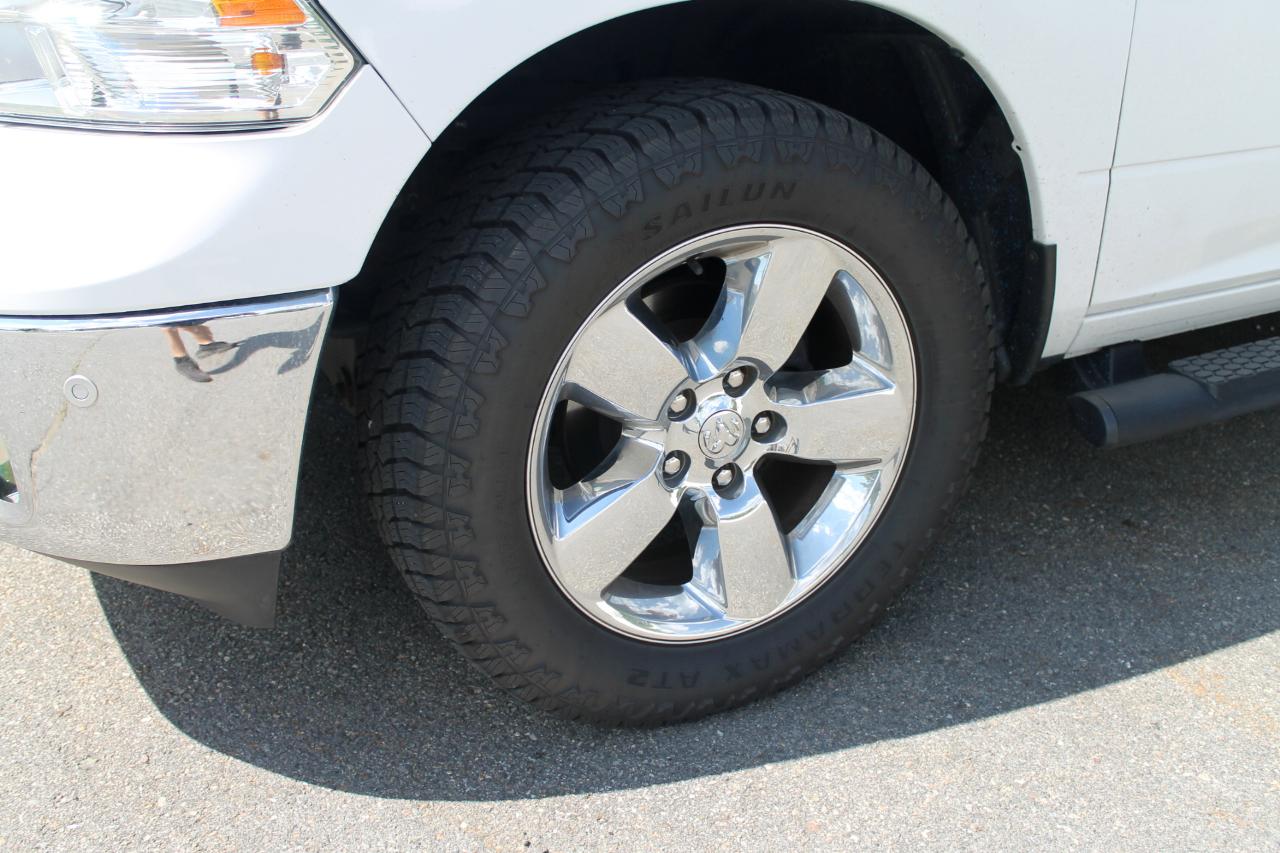 RAM 1500 SLT Crew Cab SWB 4WD 2016