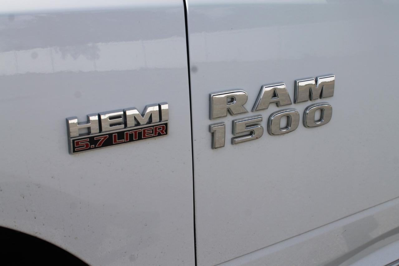 RAM 1500 SLT Crew Cab SWB 4WD 2016