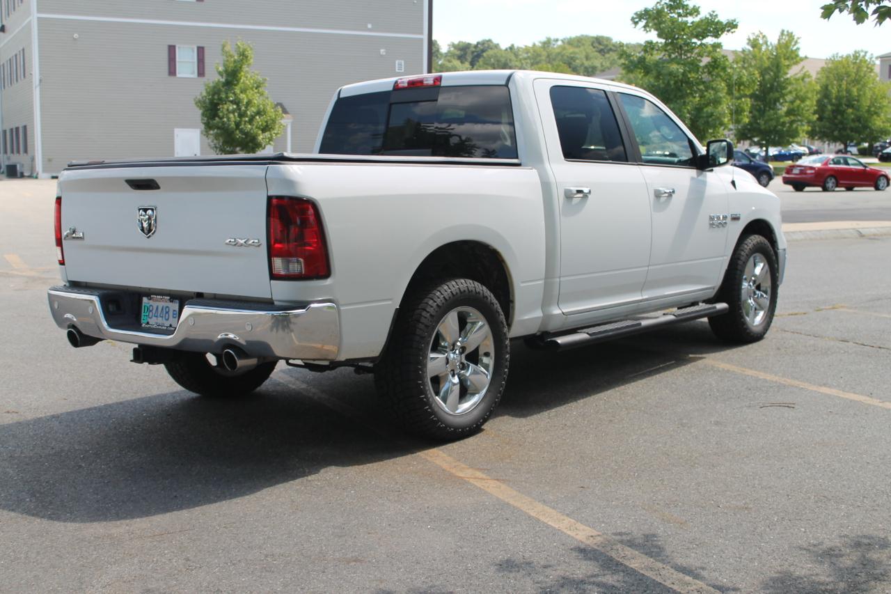 RAM 1500 SLT Crew Cab SWB 4WD 2016