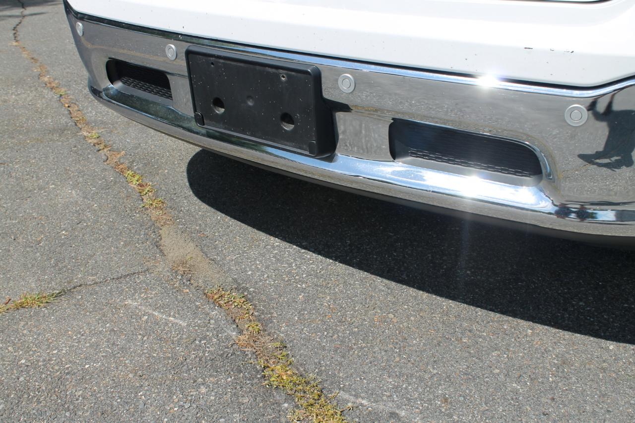 RAM 1500 SLT Crew Cab SWB 4WD 2016