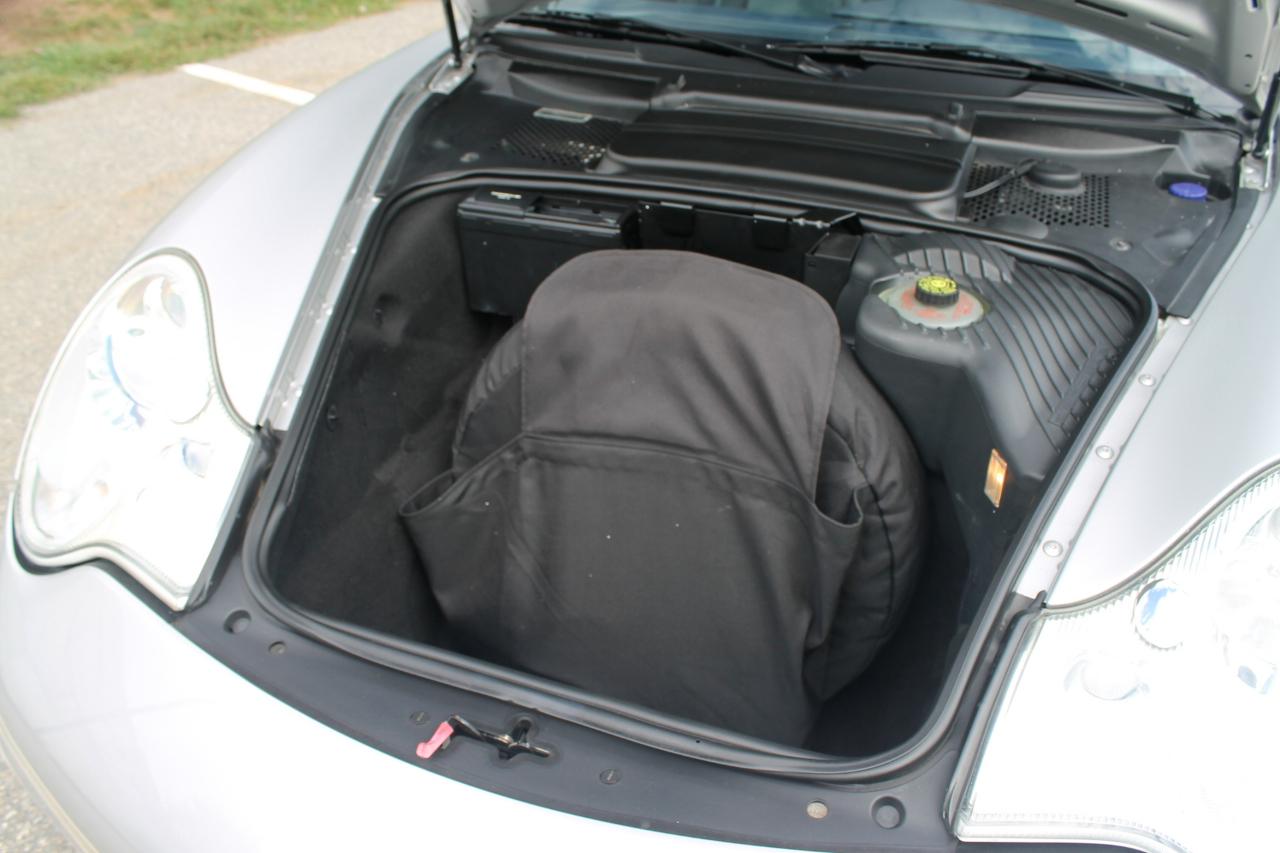 Porsche 911 Carrera Cabriolet 2003