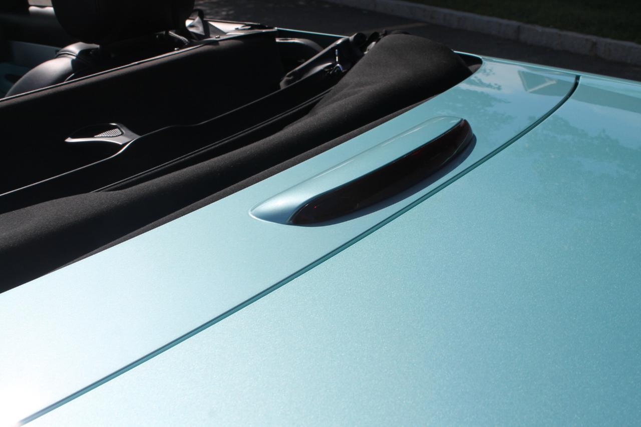 Ford Thunderbird Deluxe 2002