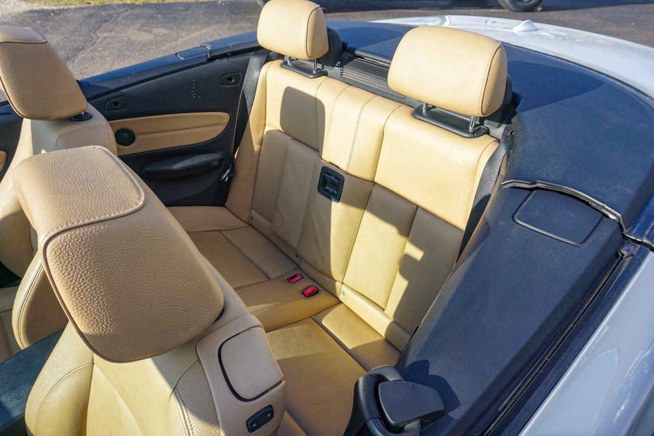 BMW 1 Series 2dr Conv 128i SULEV 2012