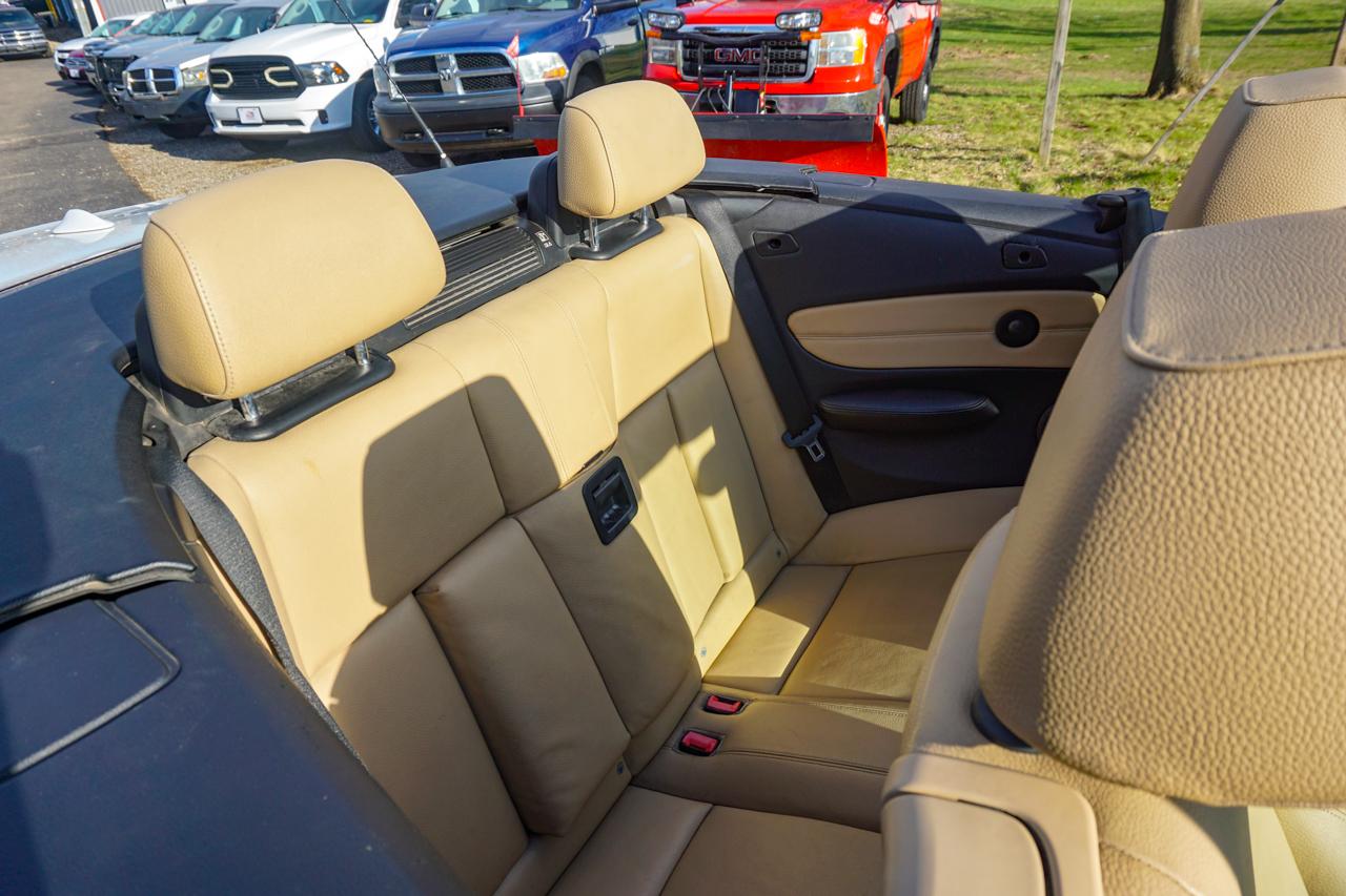 BMW 1 Series 2dr Conv 128i SULEV 2012