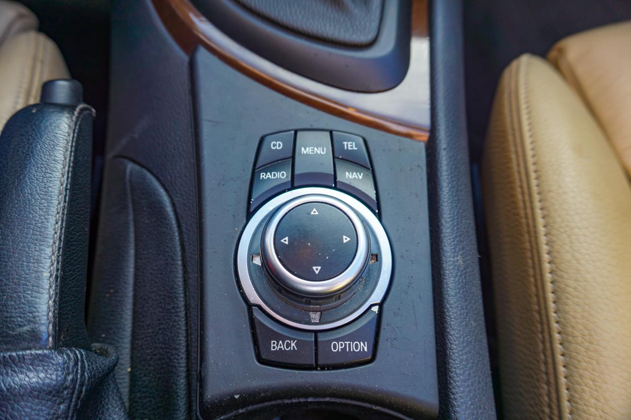 BMW 1 Series 2dr Conv 128i SULEV 2012