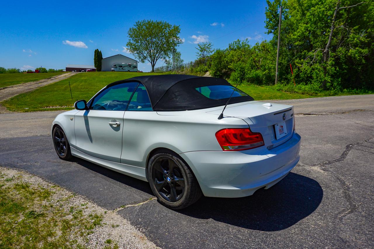 BMW 1 Series 2dr Conv 128i SULEV 2012