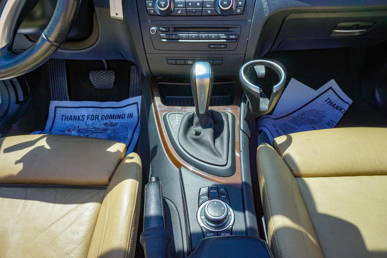 BMW 1 Series 2dr Conv 128i SULEV 2012
