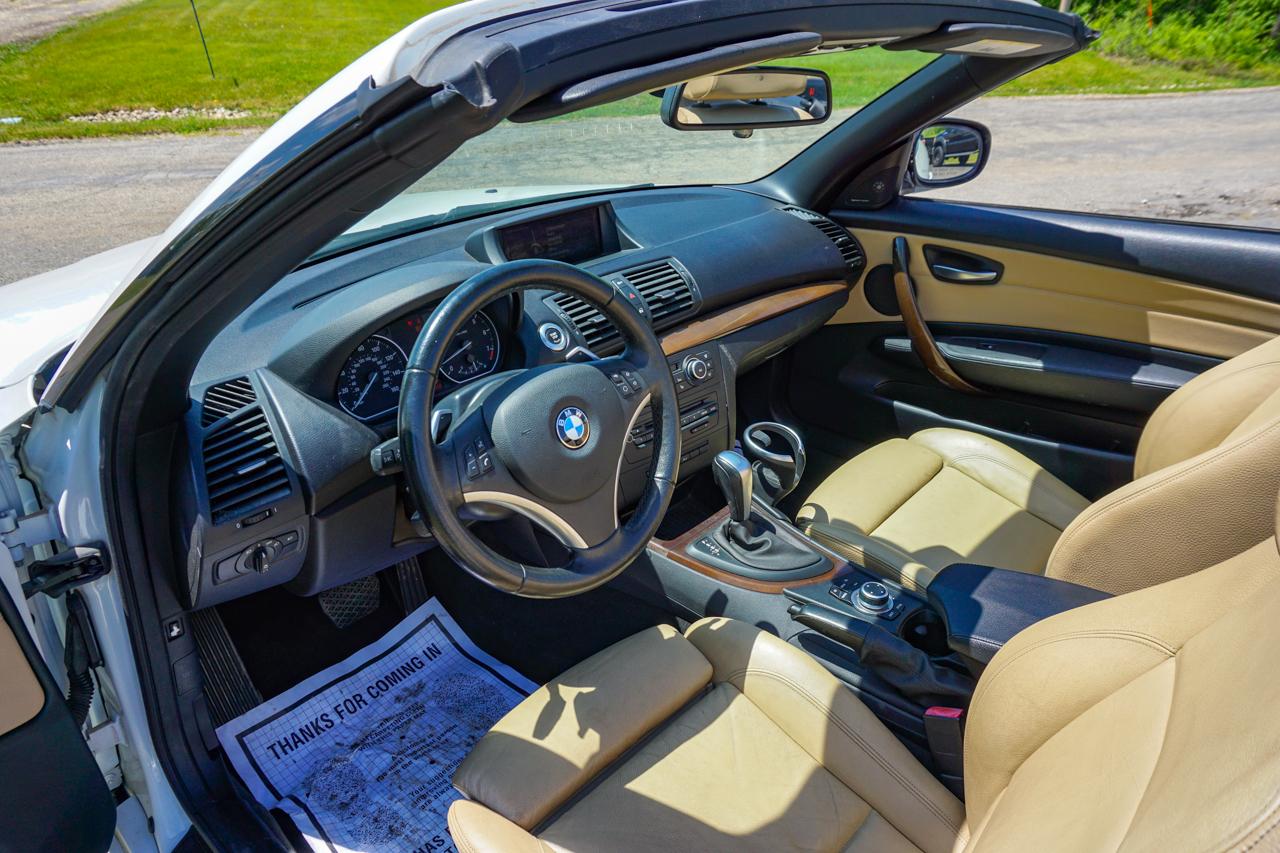 BMW 1 Series 2dr Conv 128i SULEV 2012