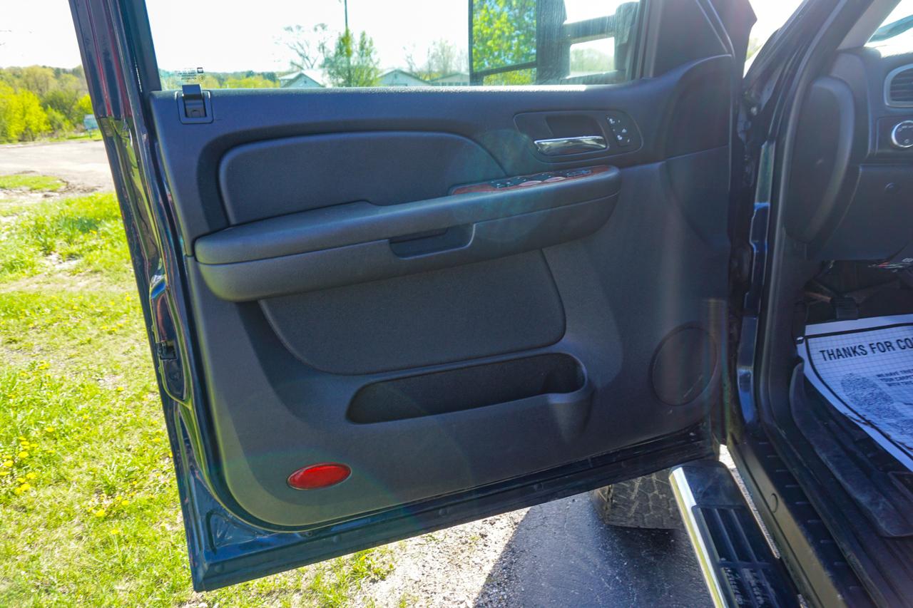 Chevrolet Silverado 1500 4WD Crew Cab 143.5" LTZ 2007