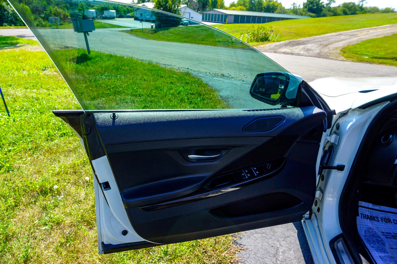 BMW 6 Series 4dr Sdn 640i xDrive AWD Gran Coupe 2014 BMW 6 Series 4dr Sdn 640i xDrive AWD Gran Coupe 2014