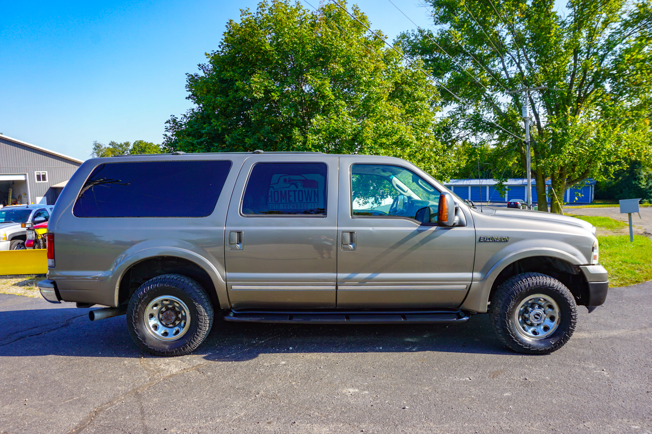 Ford Excursion 137" WB 6.0L Limited 4WD 2005 Ford Excursion 137" WB 6.0L Limited 4WD 2005