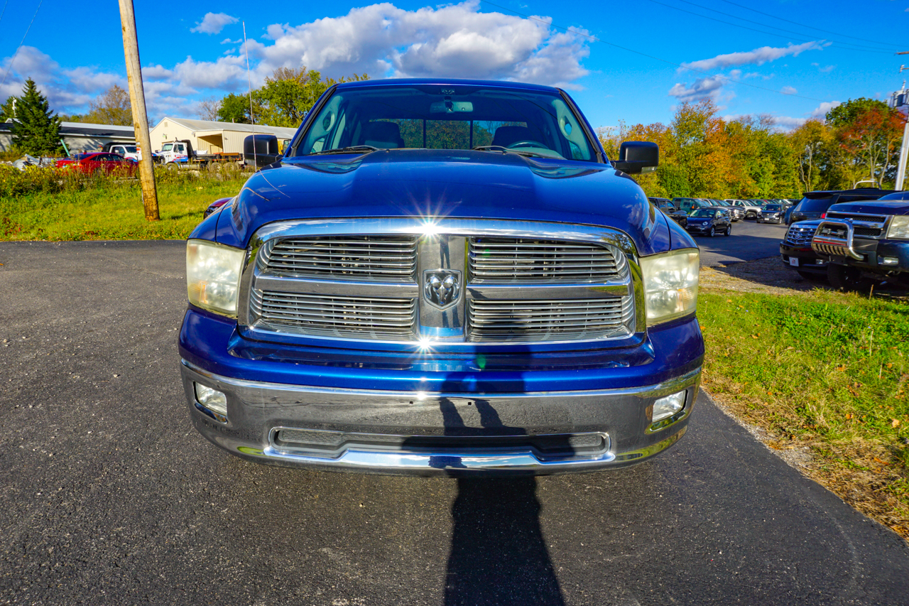 Dodge Ram 1500 4WD Quad Cab 140.5" SLT 2010 Dodge Ram 1500 4WD Quad Cab 140.5" SLT 2010