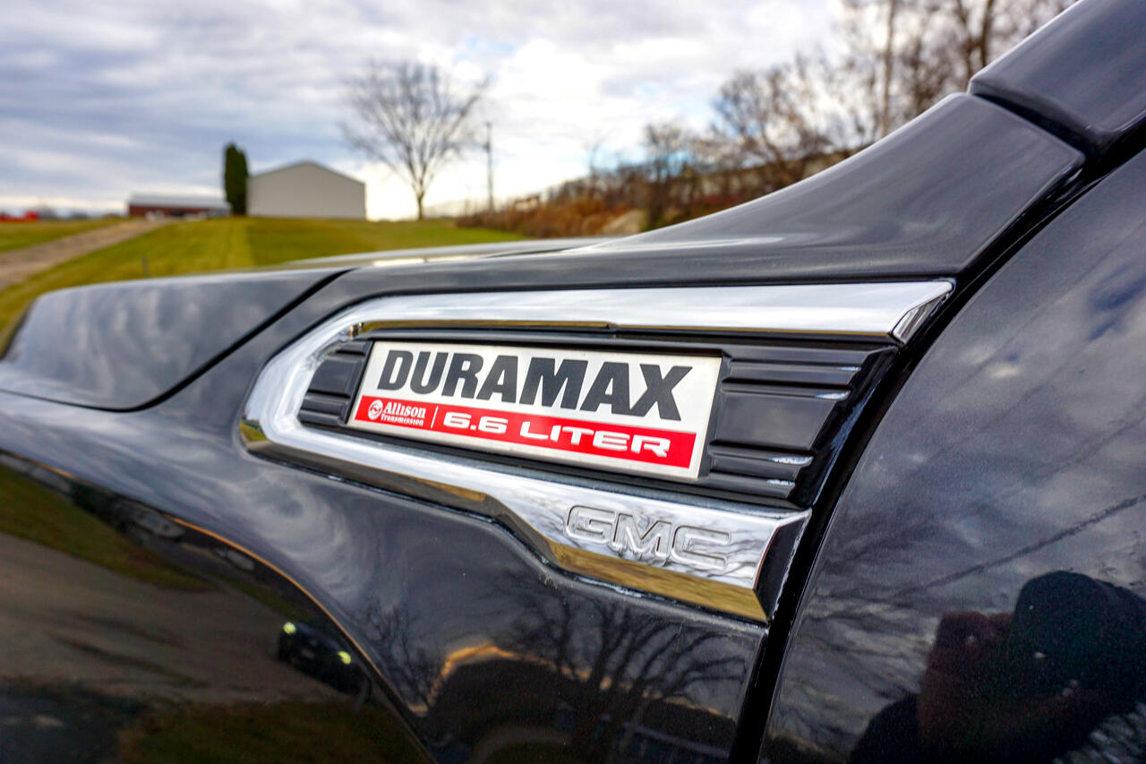 GMC Sierra 2500HD 4WD Crew Cab 159" Denali 2020