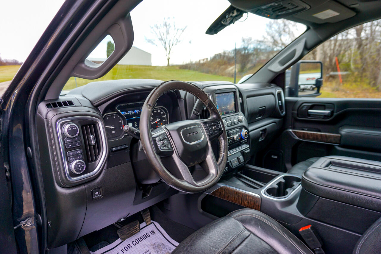GMC Sierra 2500HD 4WD Crew Cab 159" Denali 2020