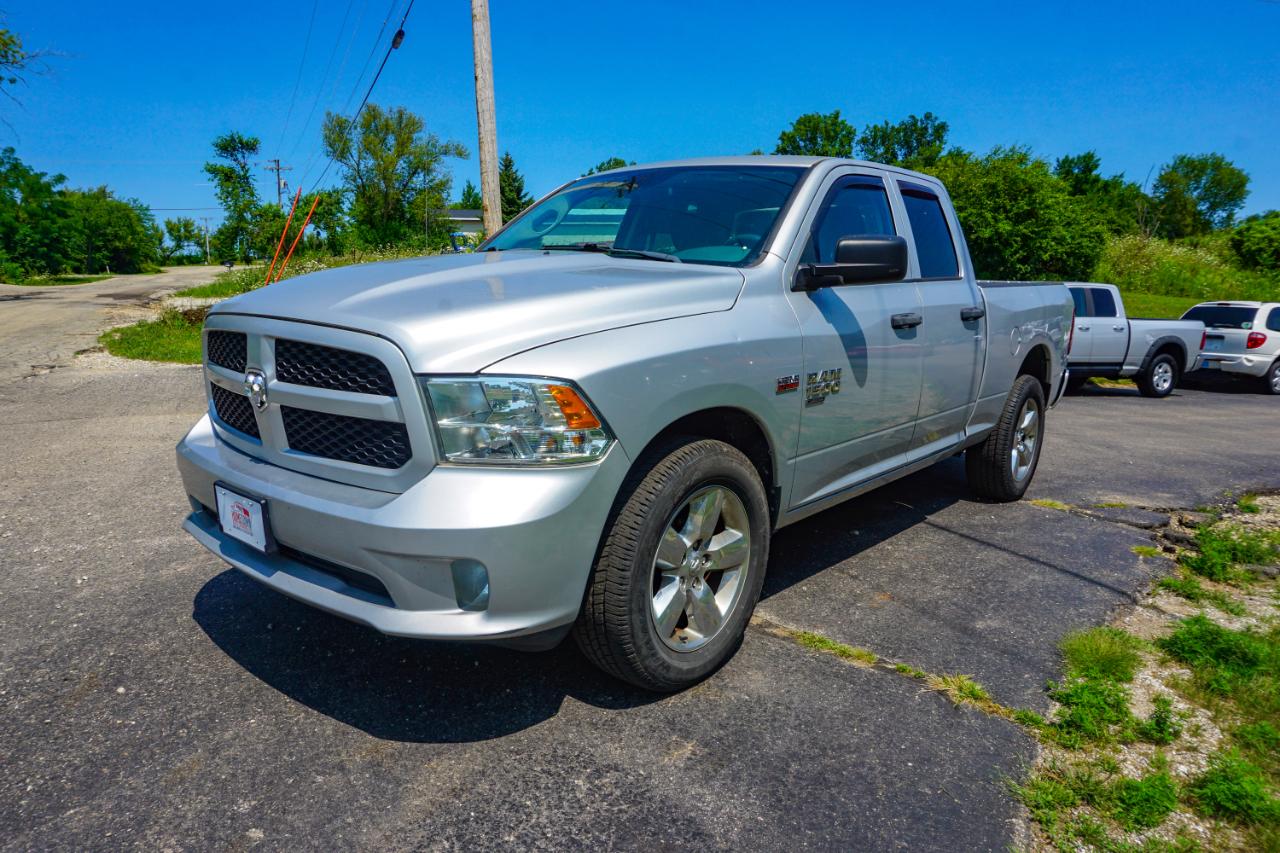 RAM 1500 Classic Express 4x4 Quad Cab 6'4" Box 2019