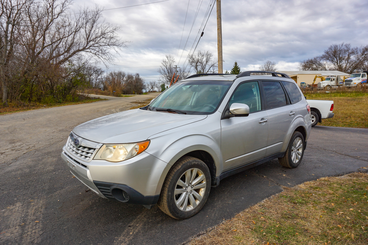 Subaru Forester 4dr Auto 2.5X Premium w/All-Weather Pkg 2011