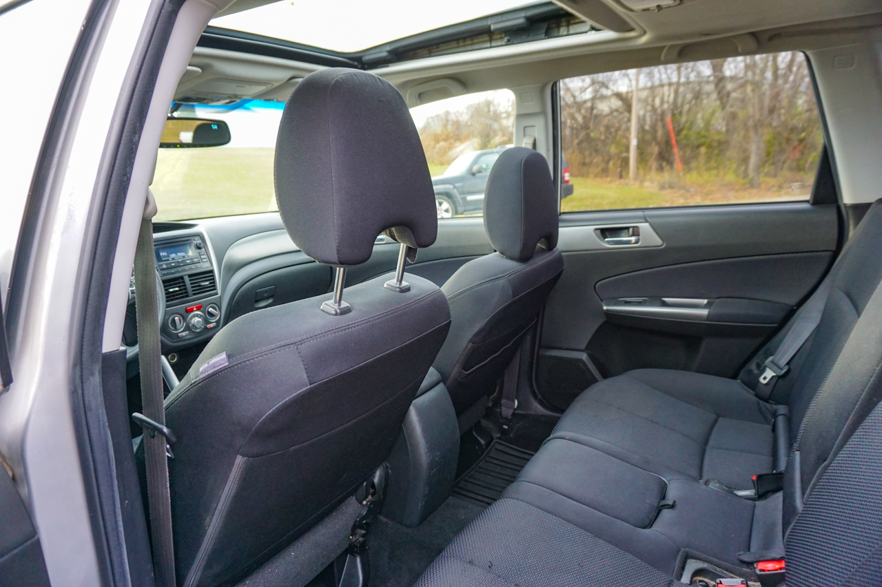 Subaru Forester 4dr Auto 2.5X Premium w/All-Weather Pkg 2011