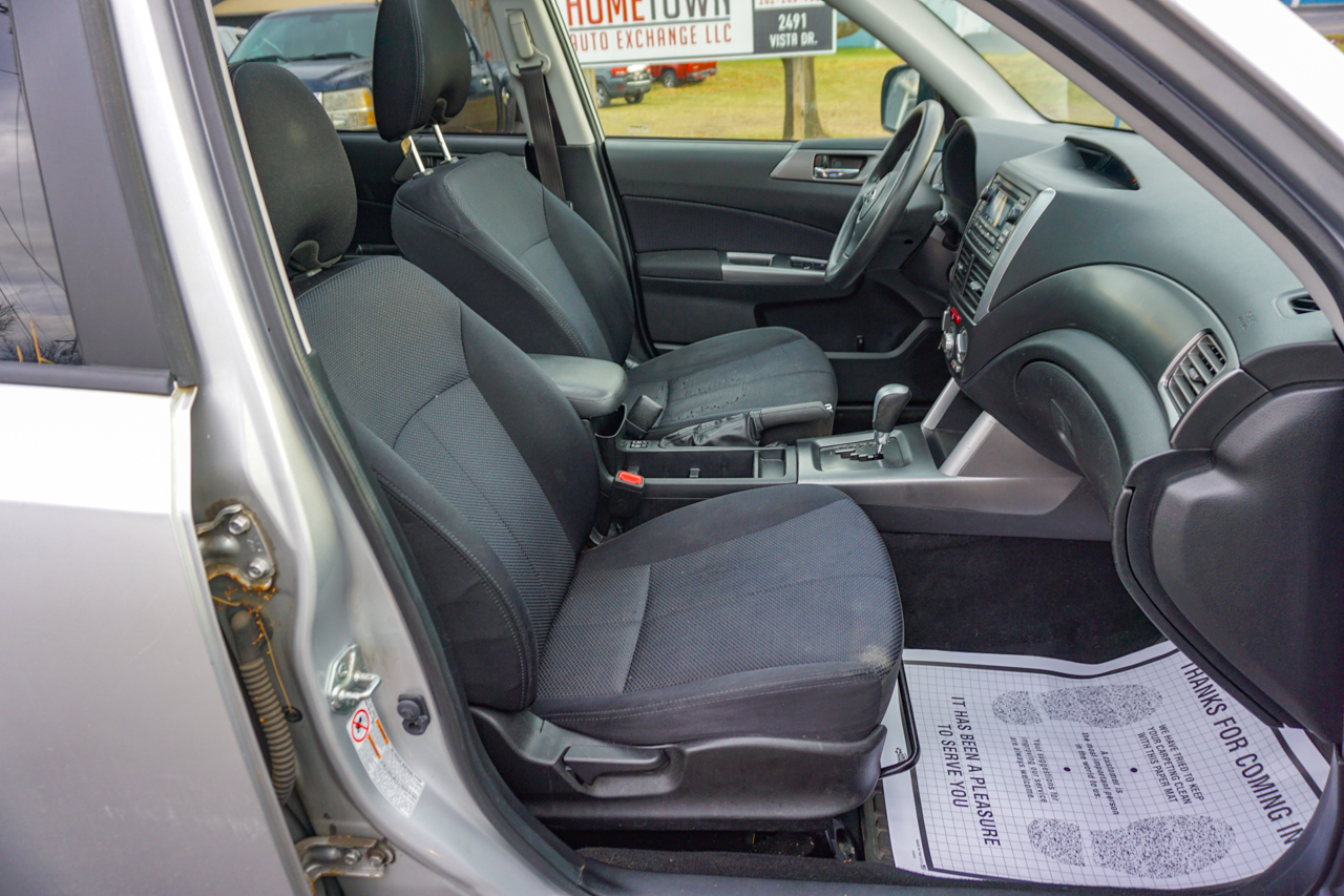 Subaru Forester 4dr Auto 2.5X Premium w/All-Weather Pkg 2011