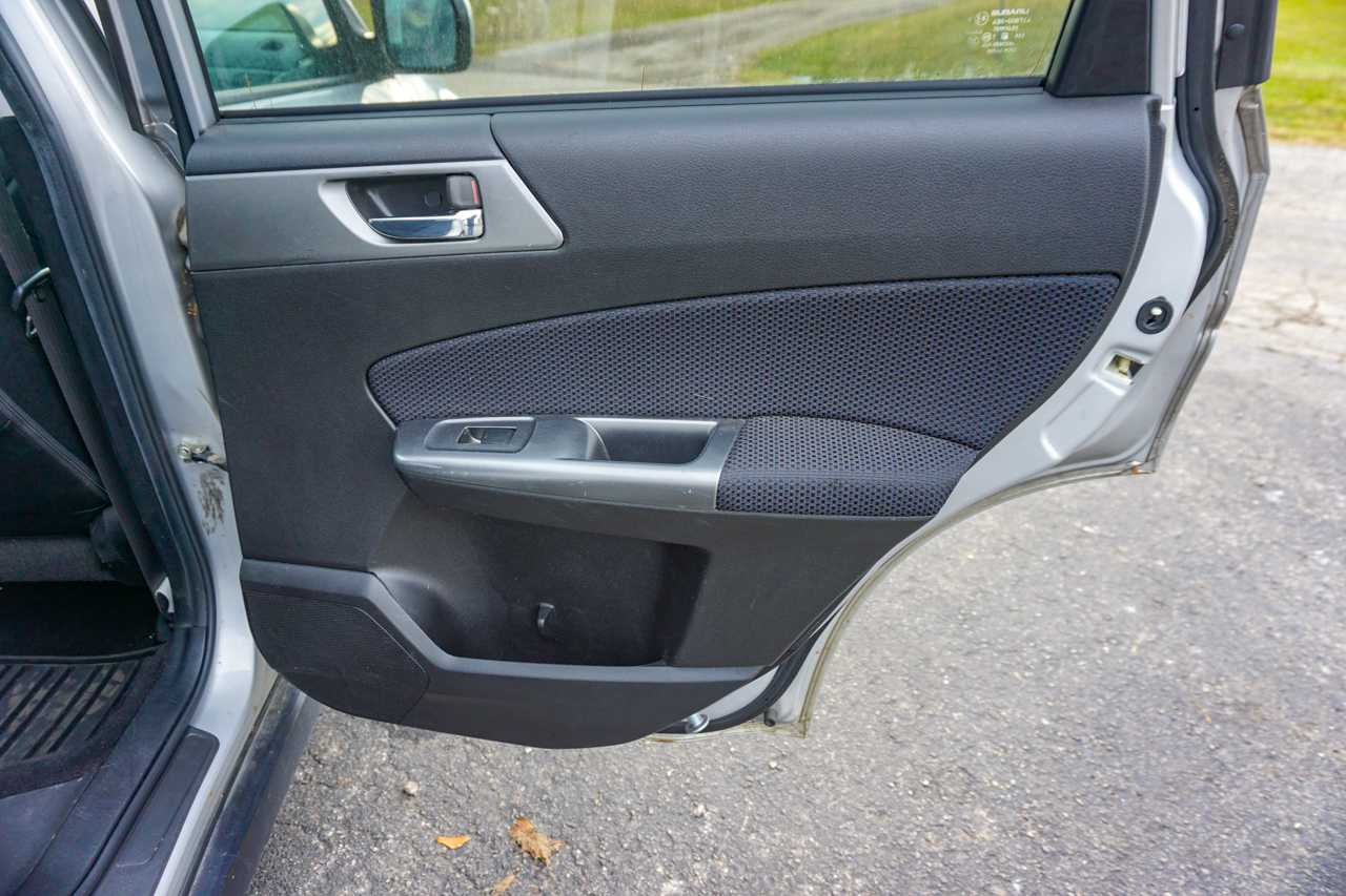 Subaru Forester 4dr Auto 2.5X Premium w/All-Weather Pkg 2011