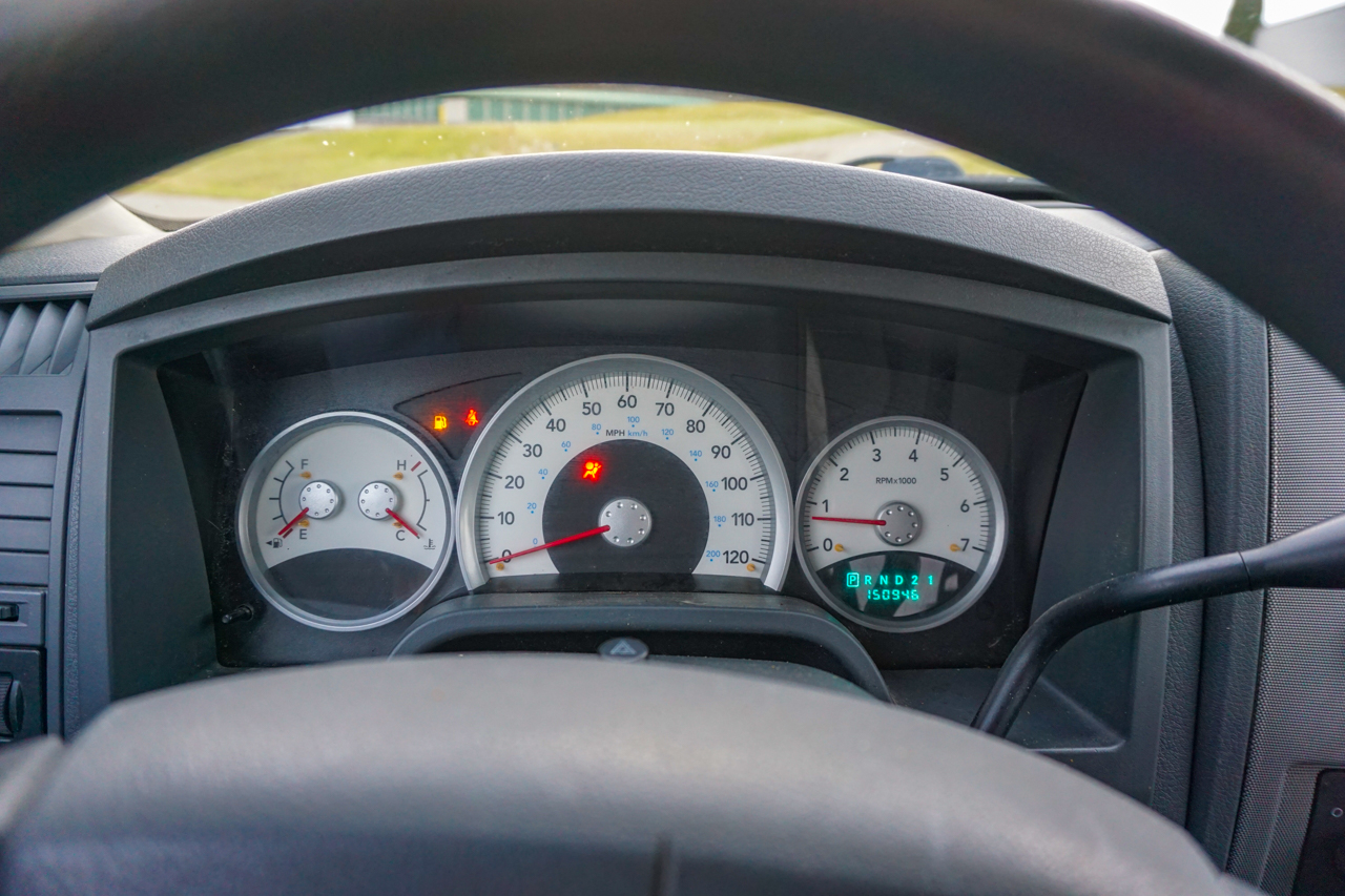 Dodge Dakota 2dr Club Cab 131 4WD SLT 2006