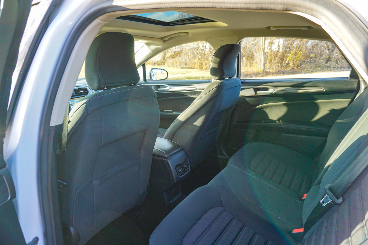 Ford Fusion SE FWD 2017