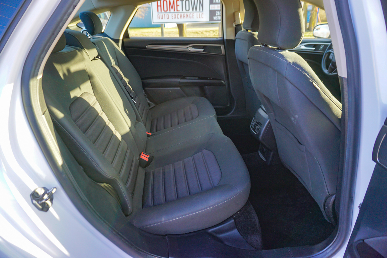 Ford Fusion SE FWD 2017