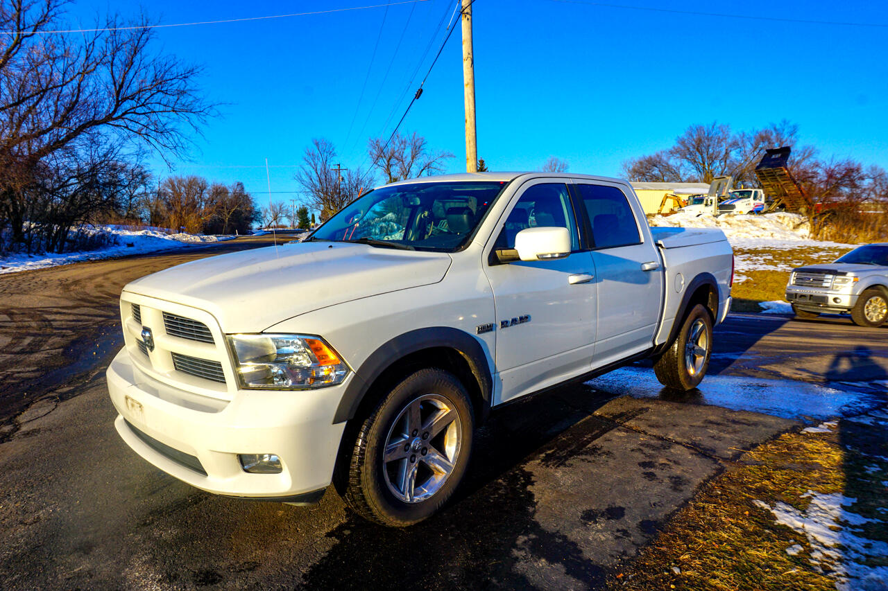Dodge Ram 1500 4WD Crew Cab 140.5" Sport 2010