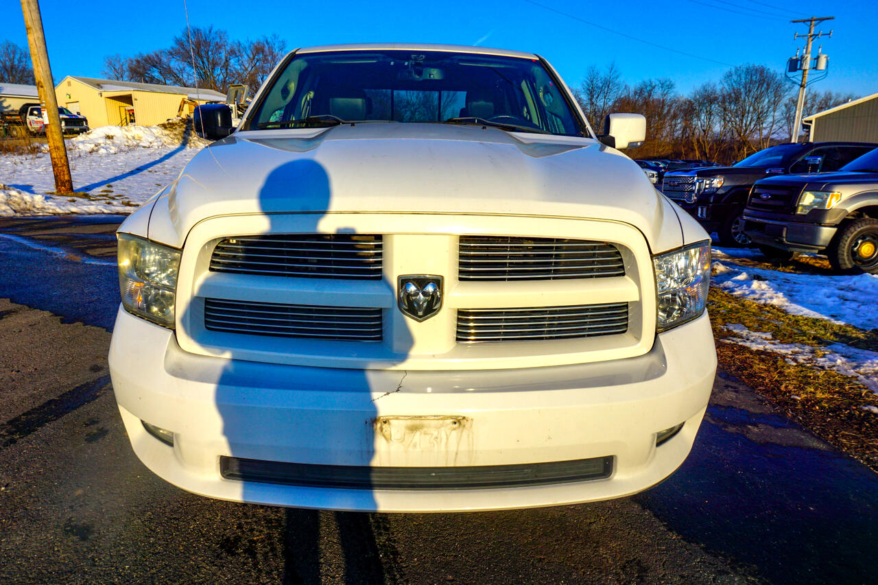 Dodge Ram 1500 4WD Crew Cab 140.5" Sport 2010