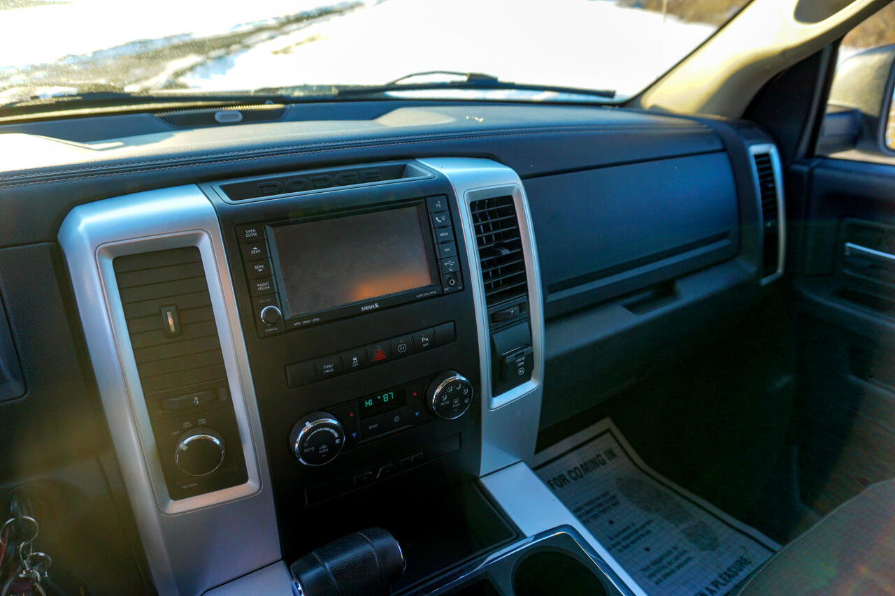 Dodge Ram 1500 4WD Crew Cab 140.5" Sport 2010