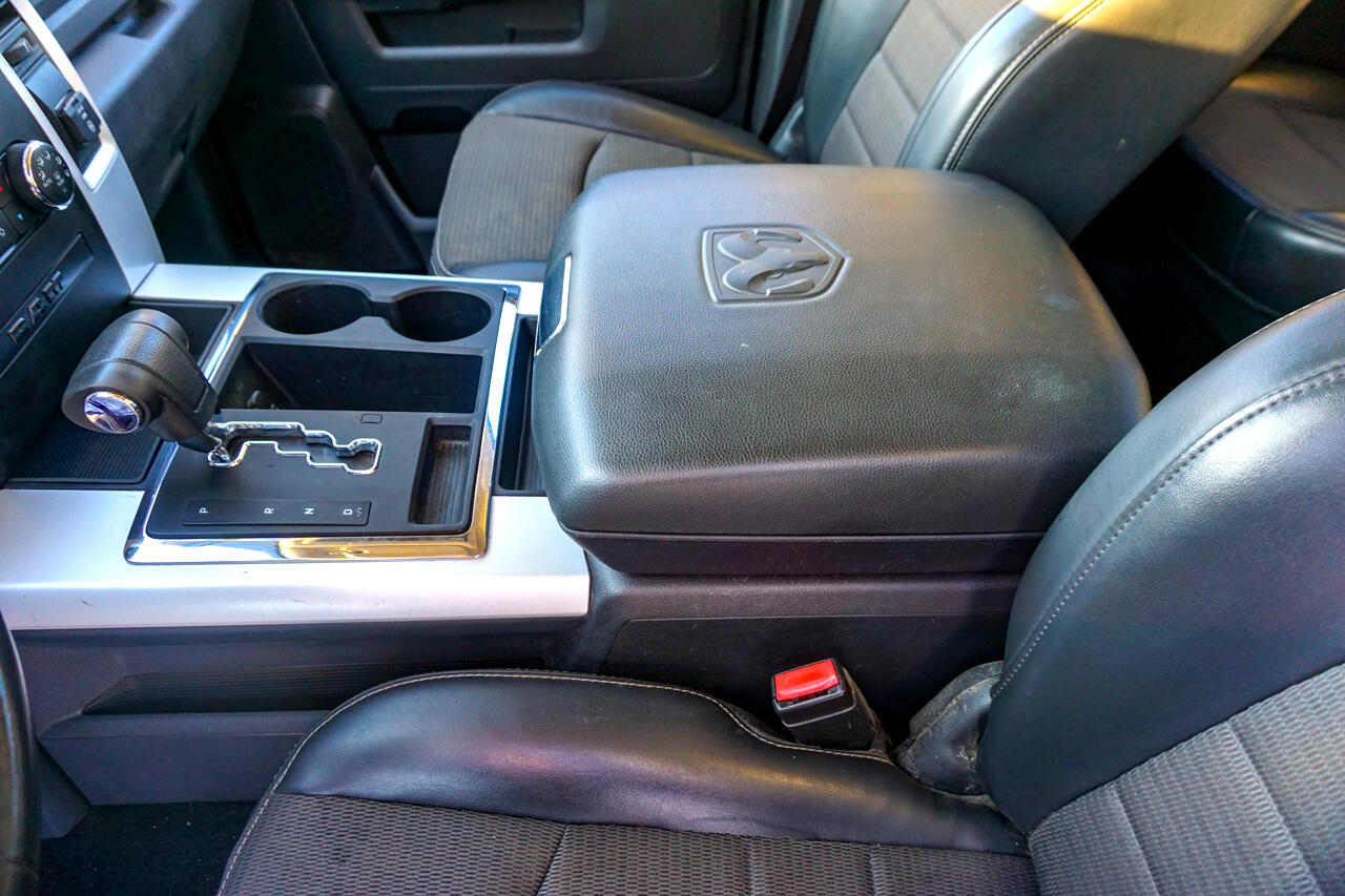 Dodge Ram 1500 4WD Crew Cab 140.5" Sport 2010