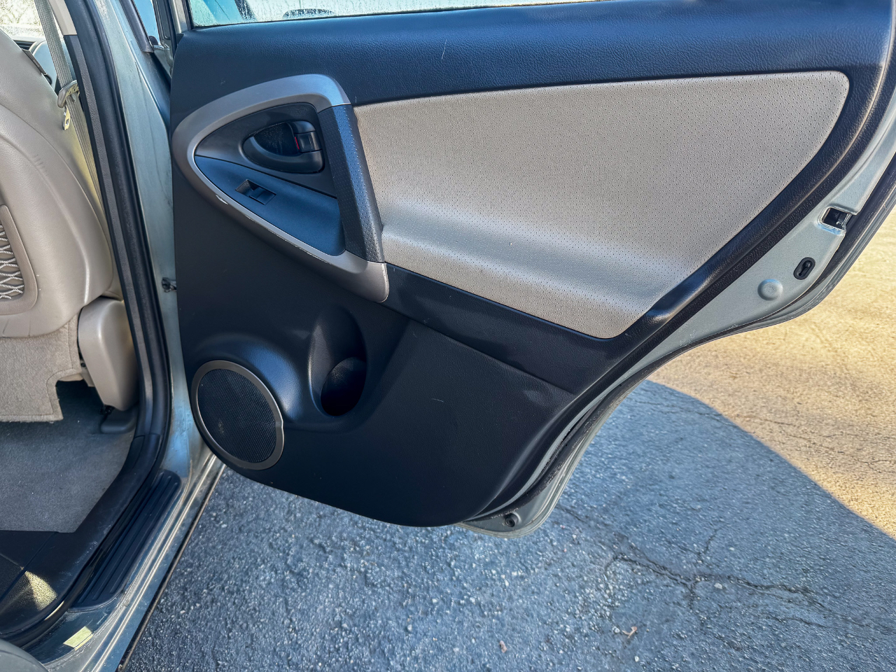 Toyota RAV4 4WD 4dr 4-cyl 4-Spd AT Ltd (Natl) 2008