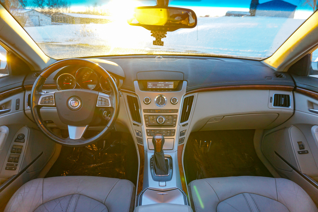 Cadillac CTS Sedan 4dr Sdn 3.0L Luxury AWD 2010