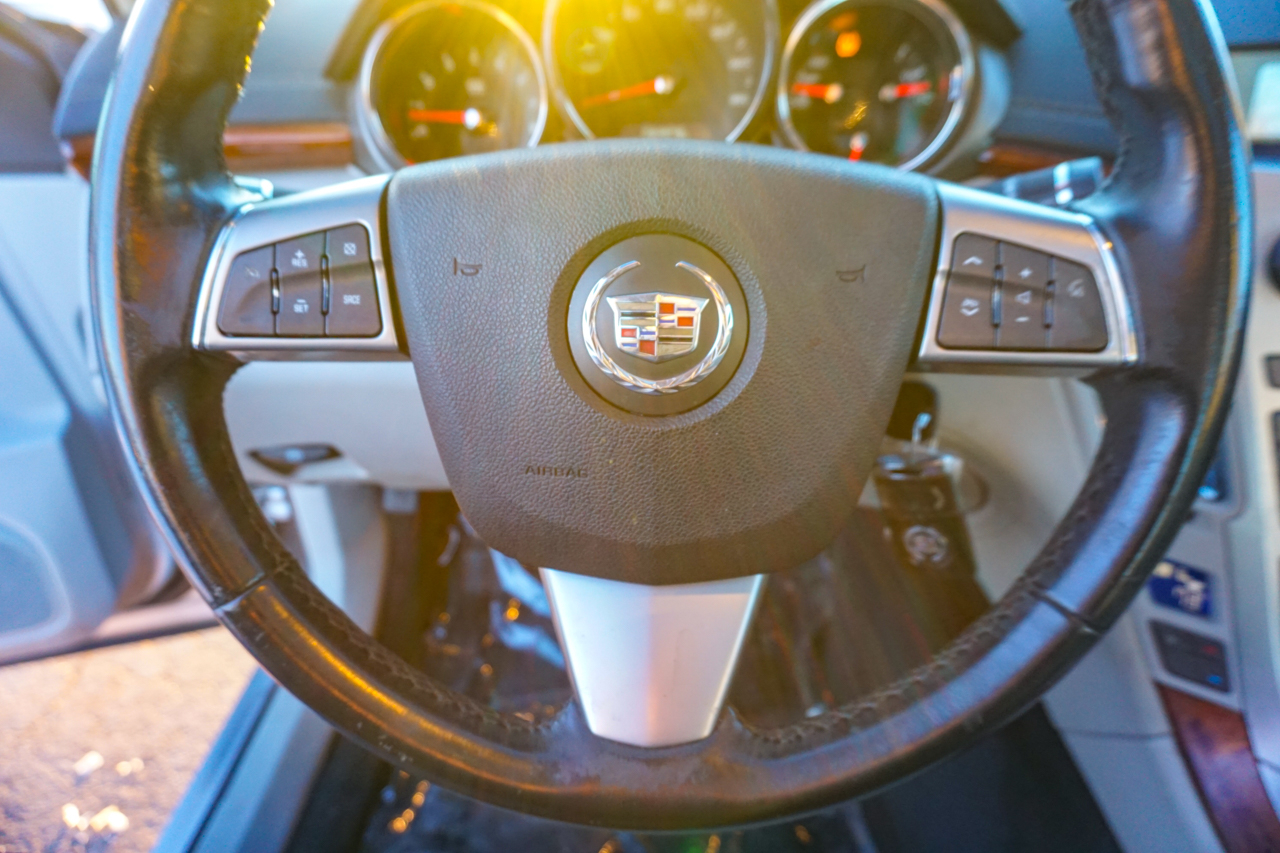 Cadillac CTS Sedan 4dr Sdn 3.0L Luxury AWD 2010