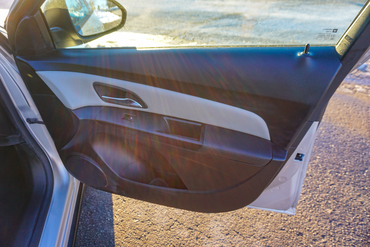 Chevrolet Cruze 4dr Sdn Auto LS 2014