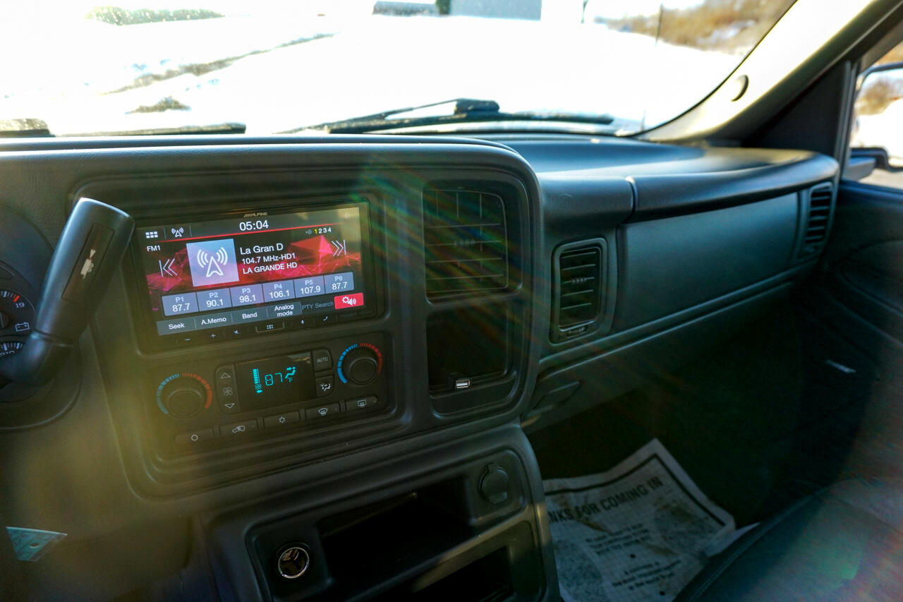 GMC Sierra 1500 Ext Cab 134.0" WB 4WD SLT 2006