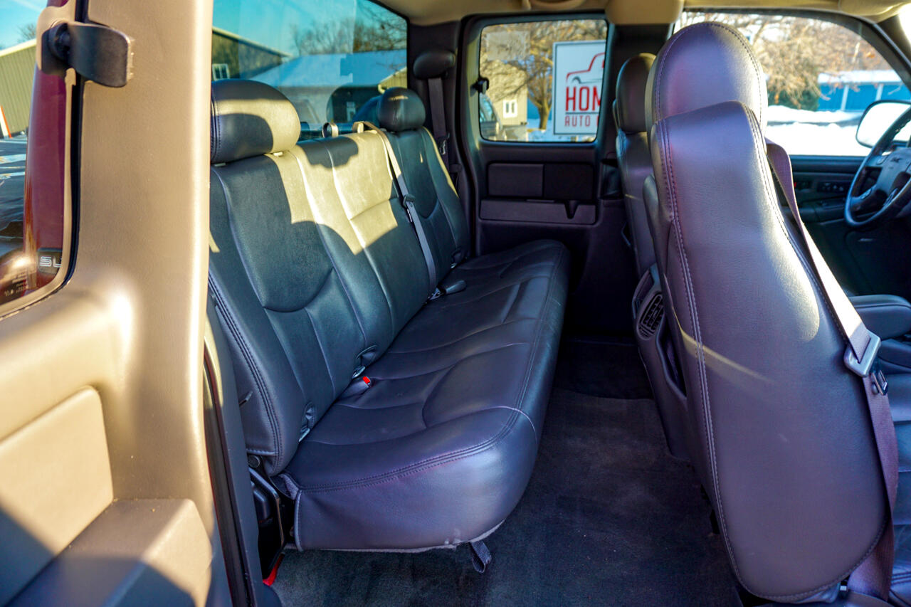 GMC Sierra 1500 Ext Cab 134.0" WB 4WD SLT 2006