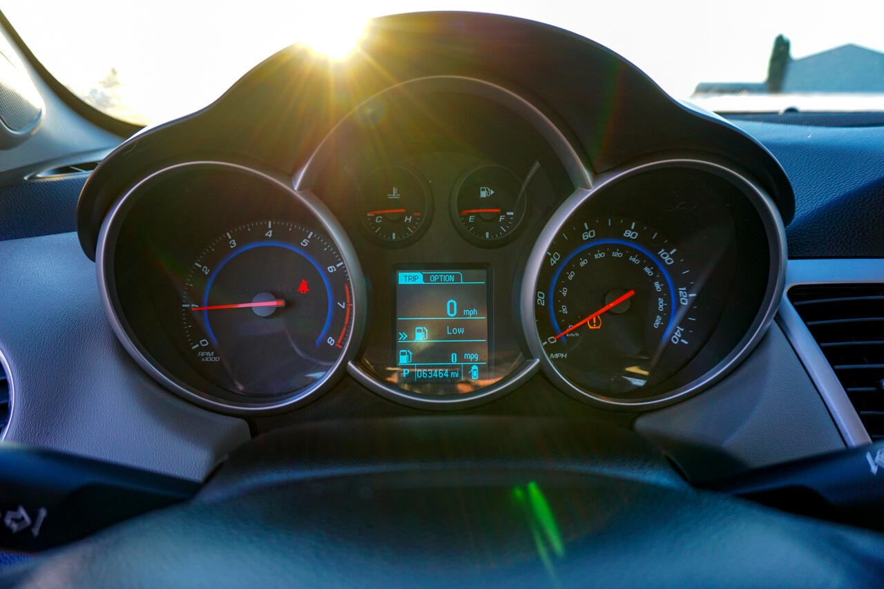 Chevrolet Cruze Limited 4dr Sdn Auto LS 2016