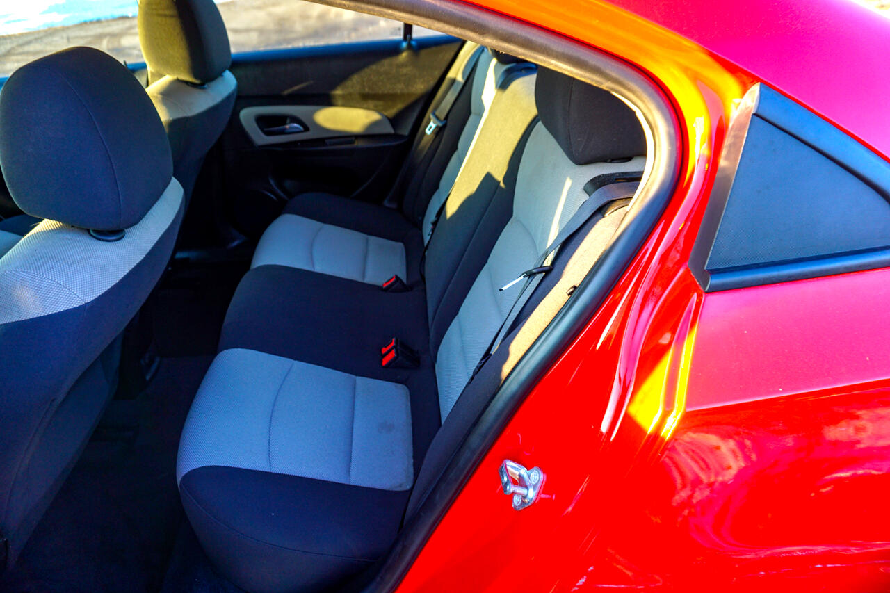 Chevrolet Cruze Limited 4dr Sdn Auto LS 2016