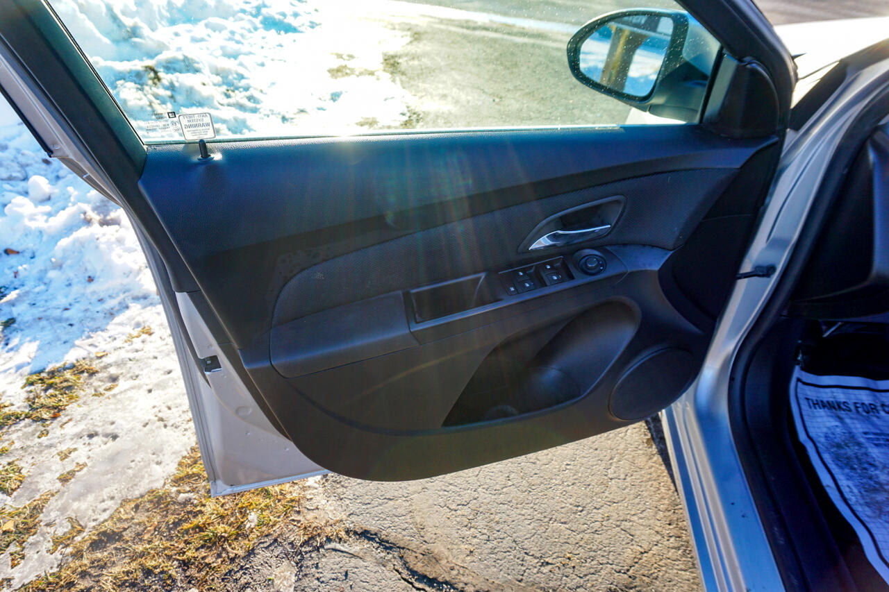 Chevrolet Cruze 4dr Sdn Auto 1LT 2014