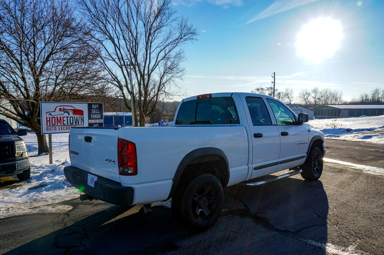 Dodge Ram 1500 4dr Quad Cab 140.5" WB 4WD ST 2004