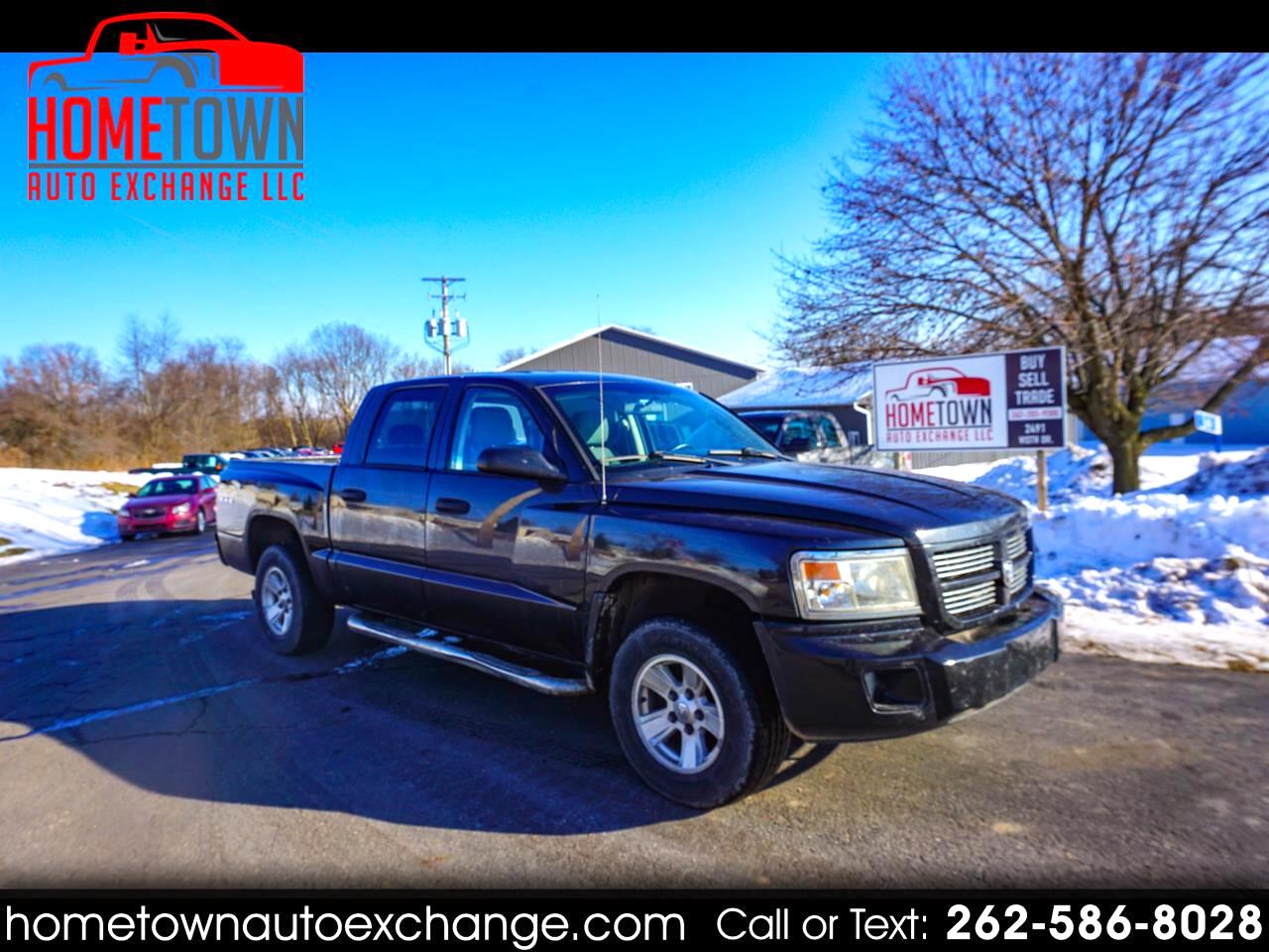 RAM Dakota 4WD Crew Cab SXT 2011