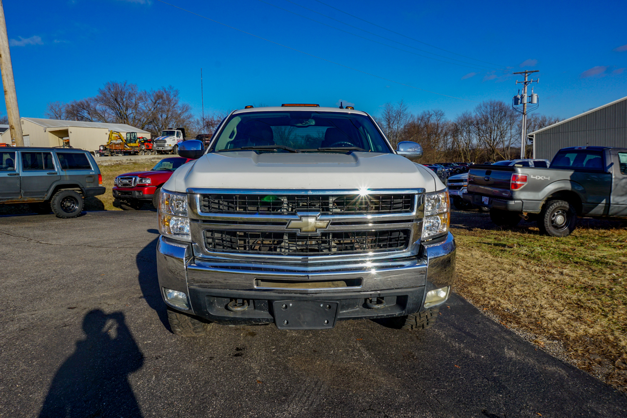 Chevrolet Silverado 2500HD 4WD Ext Cab 143.5" LT 2009