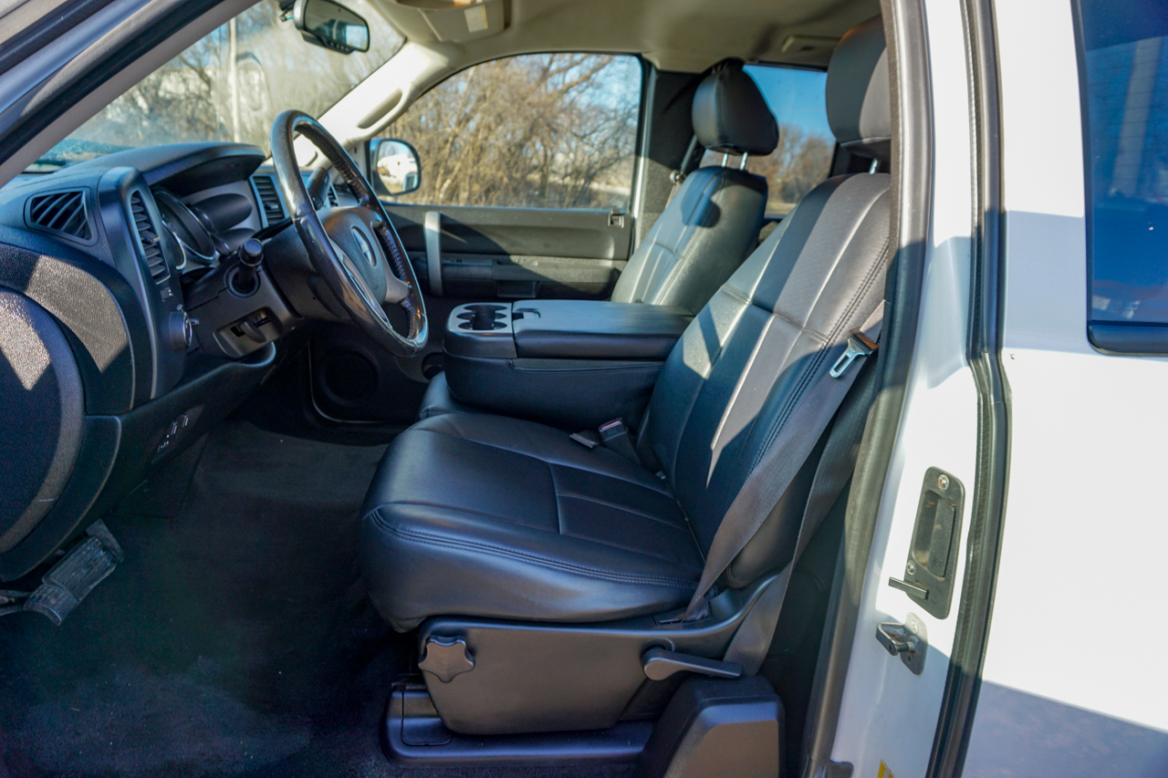 Chevrolet Silverado 2500HD 4WD Ext Cab 143.5" LT 2009