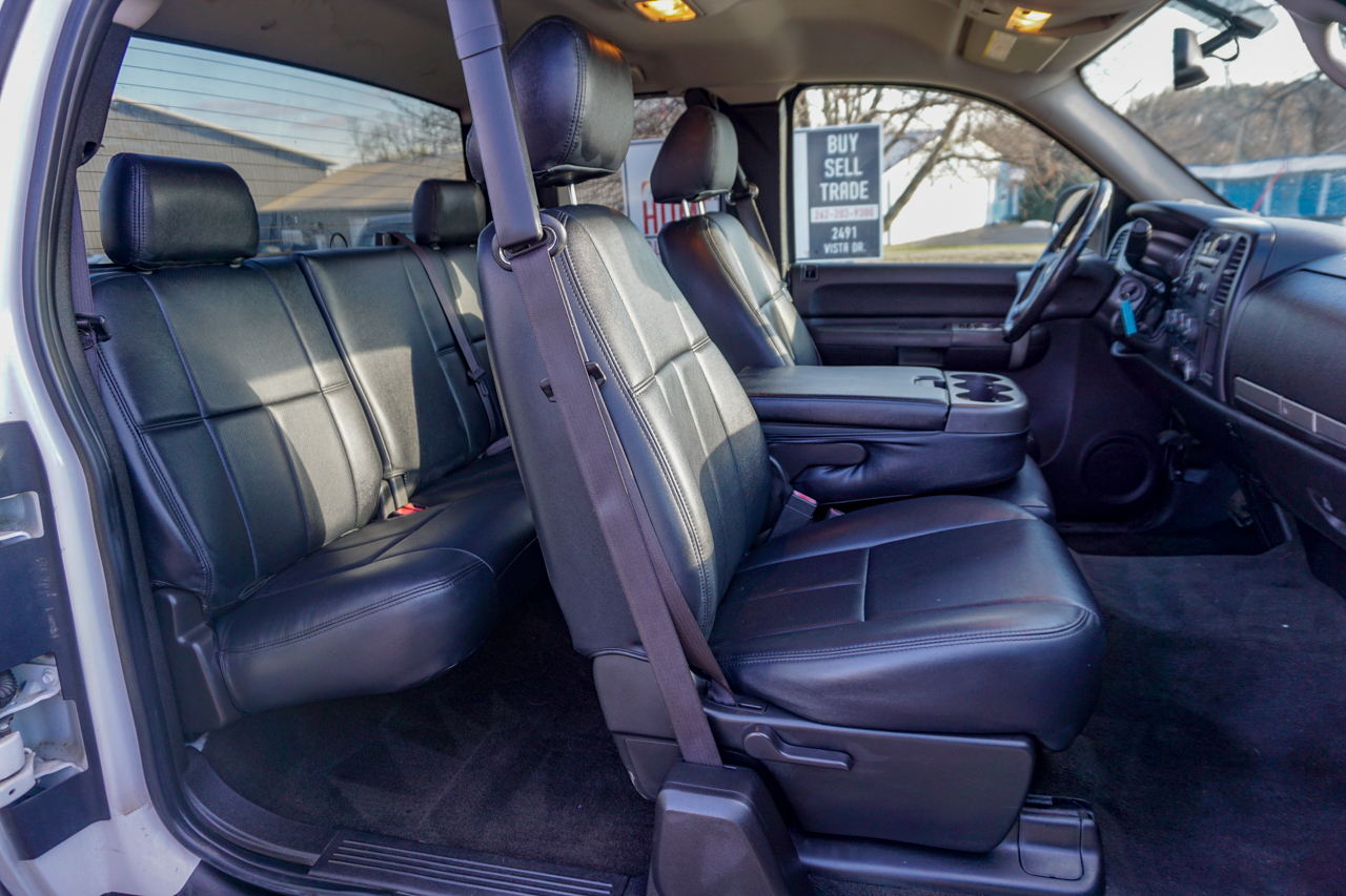 Chevrolet Silverado 2500HD 4WD Ext Cab 143.5" LT 2009