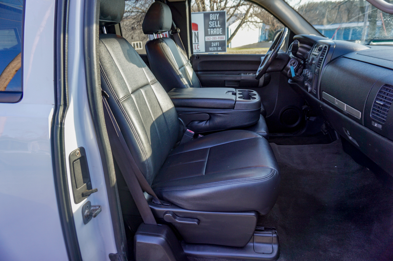 Chevrolet Silverado 2500HD 4WD Ext Cab 143.5" LT 2009